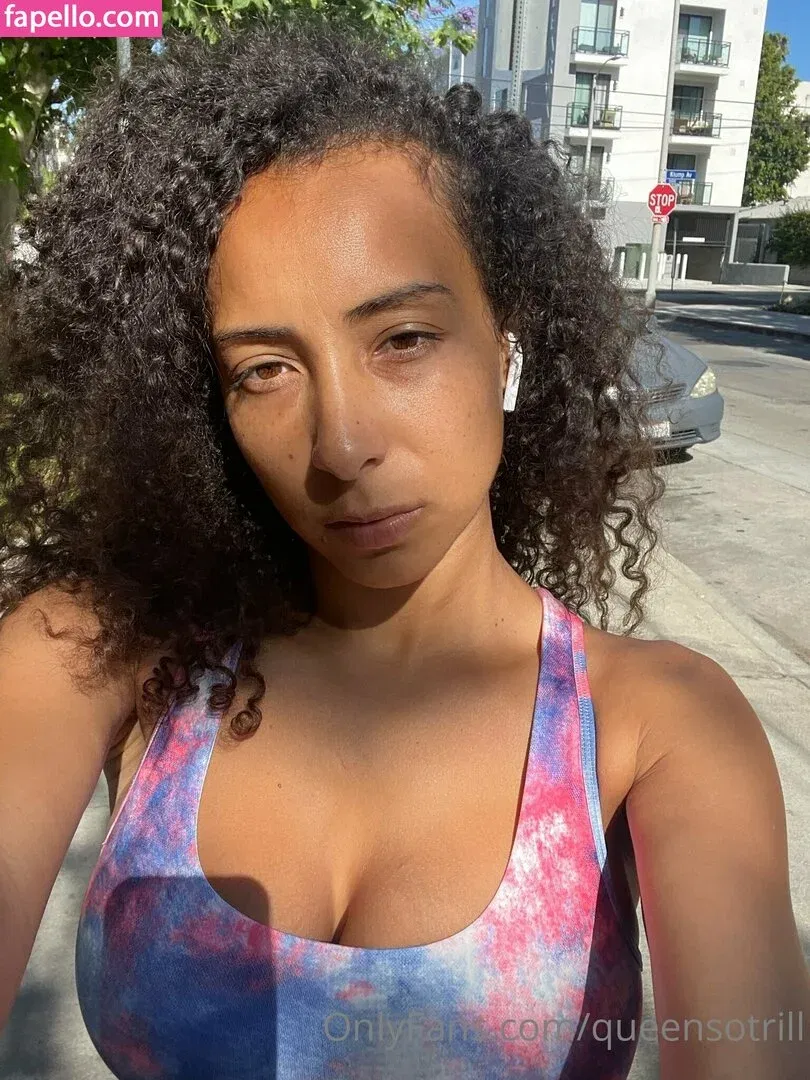 QueenSoTrill Onlyfans Photo Gallery 