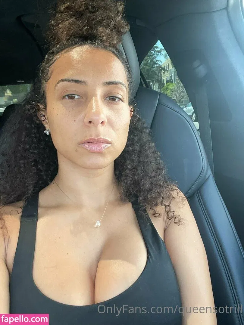 QueenSoTrill Onlyfans Photo Gallery 