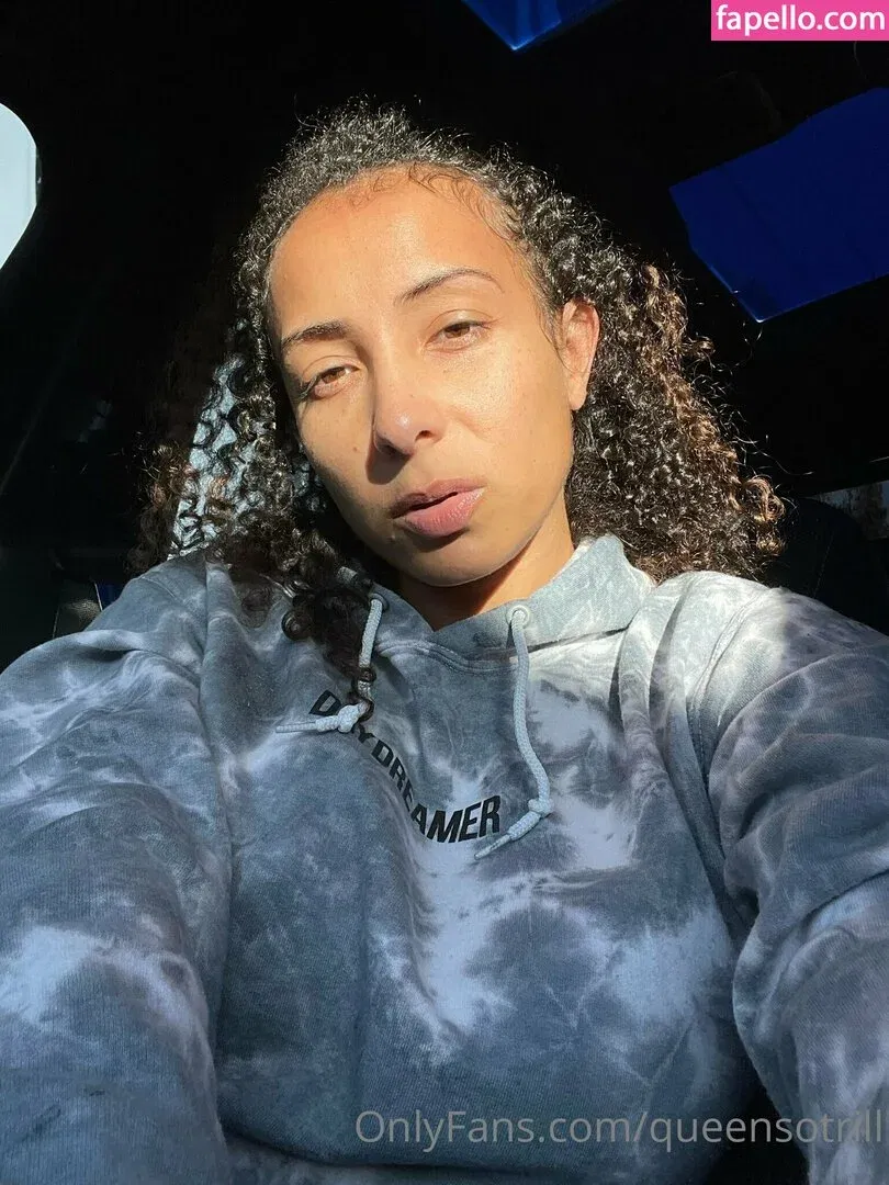 QueenSoTrill Onlyfans Photo Gallery 