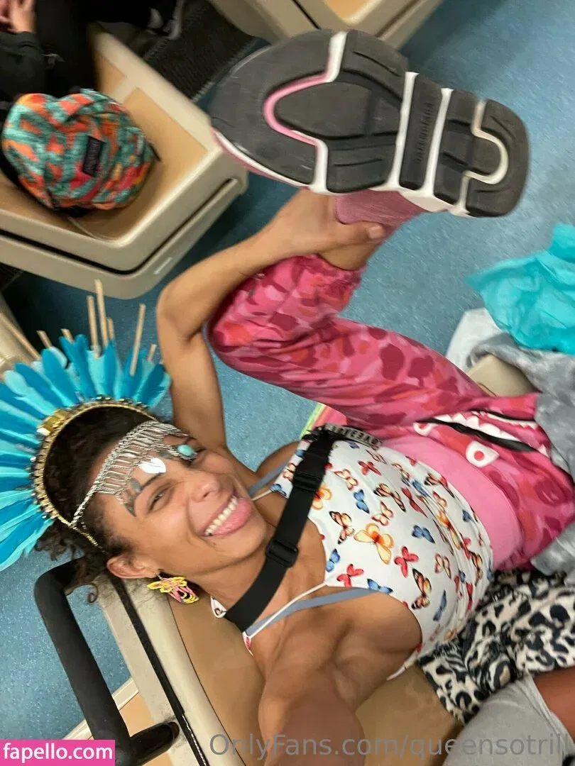 QueenSoTrill Onlyfans Photo Gallery 