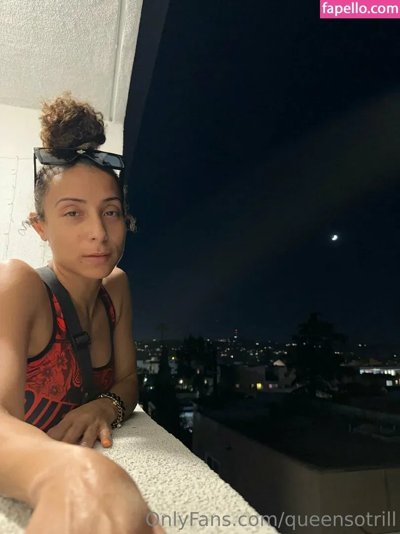 QueenSoTrill Onlyfans Photo Gallery 