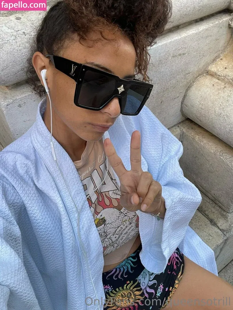 QueenSoTrill Onlyfans Photo Gallery 