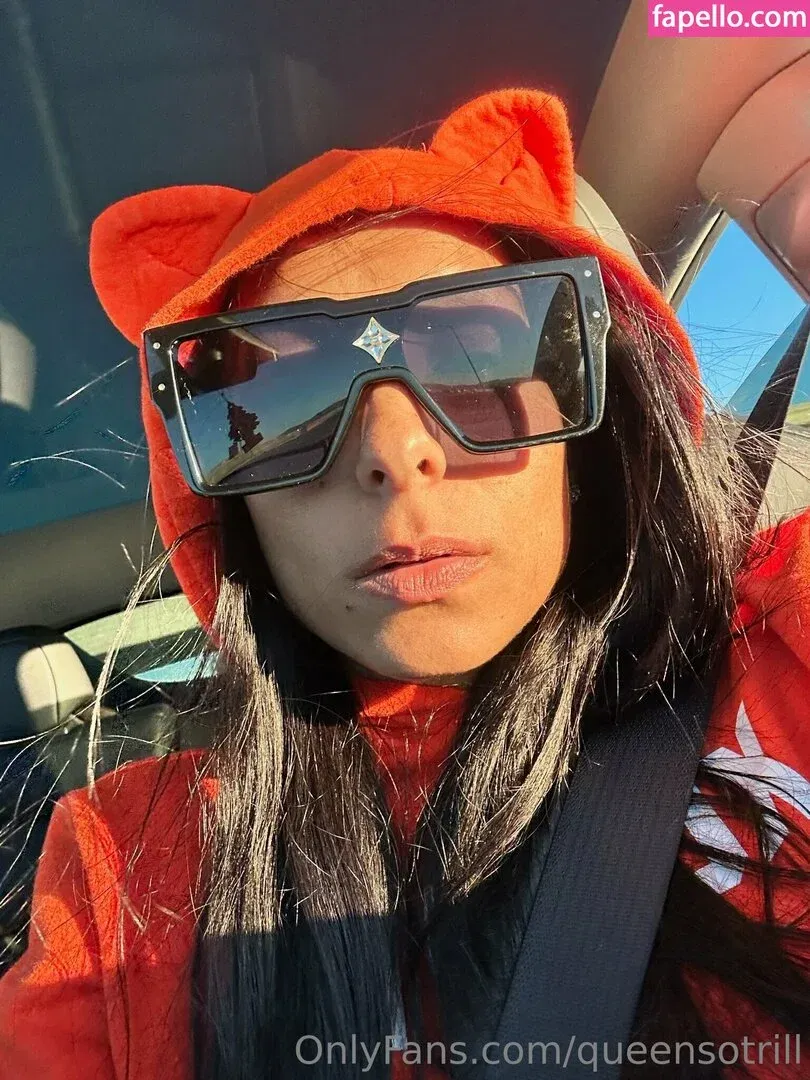 QueenSoTrill Onlyfans Photo Gallery 