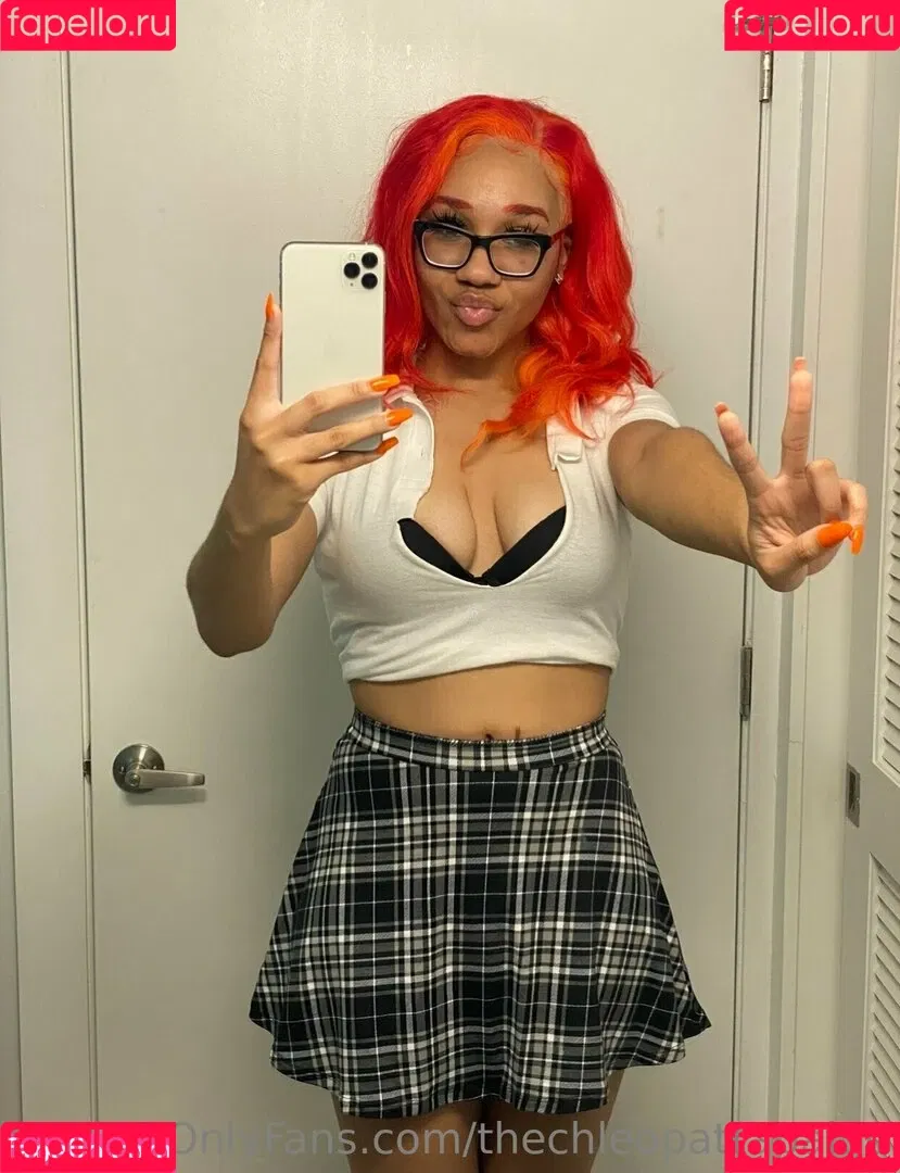 thechleopatrapaige Onlyfans Photo Gallery 