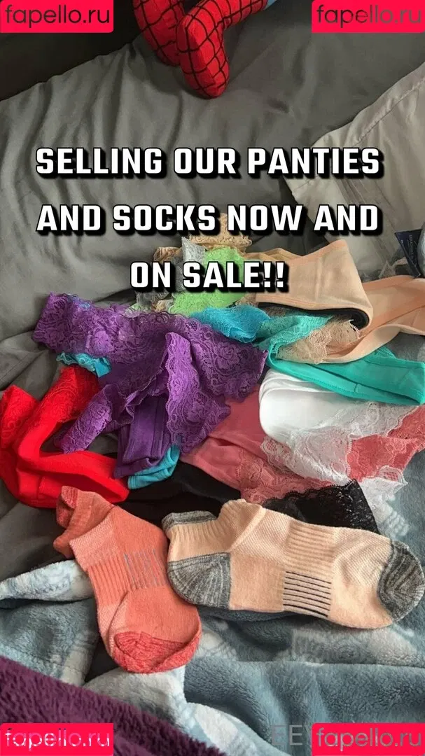 Eevee Bee Onlyfans Photo Gallery 