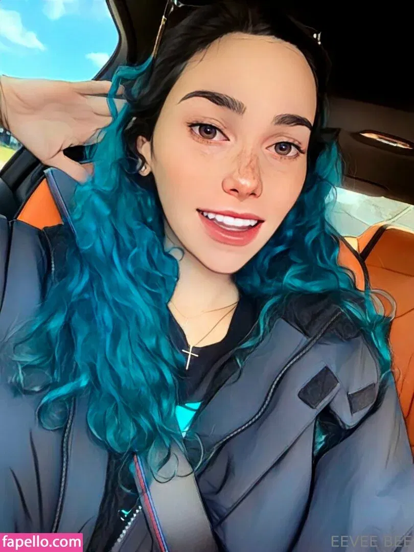 Eevee Bee Onlyfans Photo Gallery 