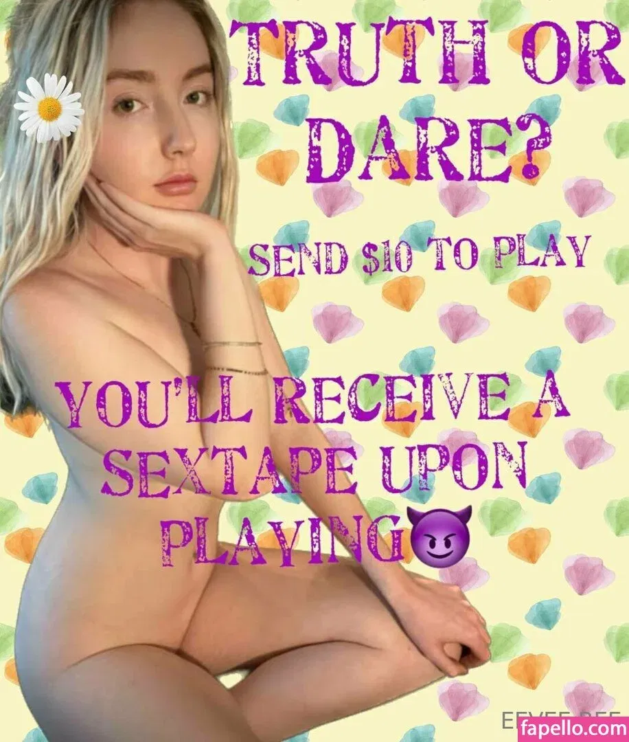 Eevee Bee Onlyfans Photo Gallery 