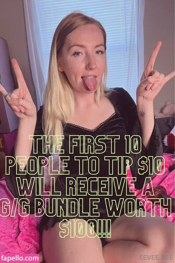 Eevee Bee Onlyfans Photo Gallery 