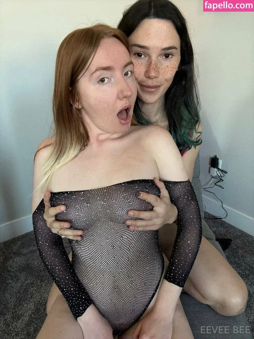 Eevee Bee Onlyfans Photo Gallery 