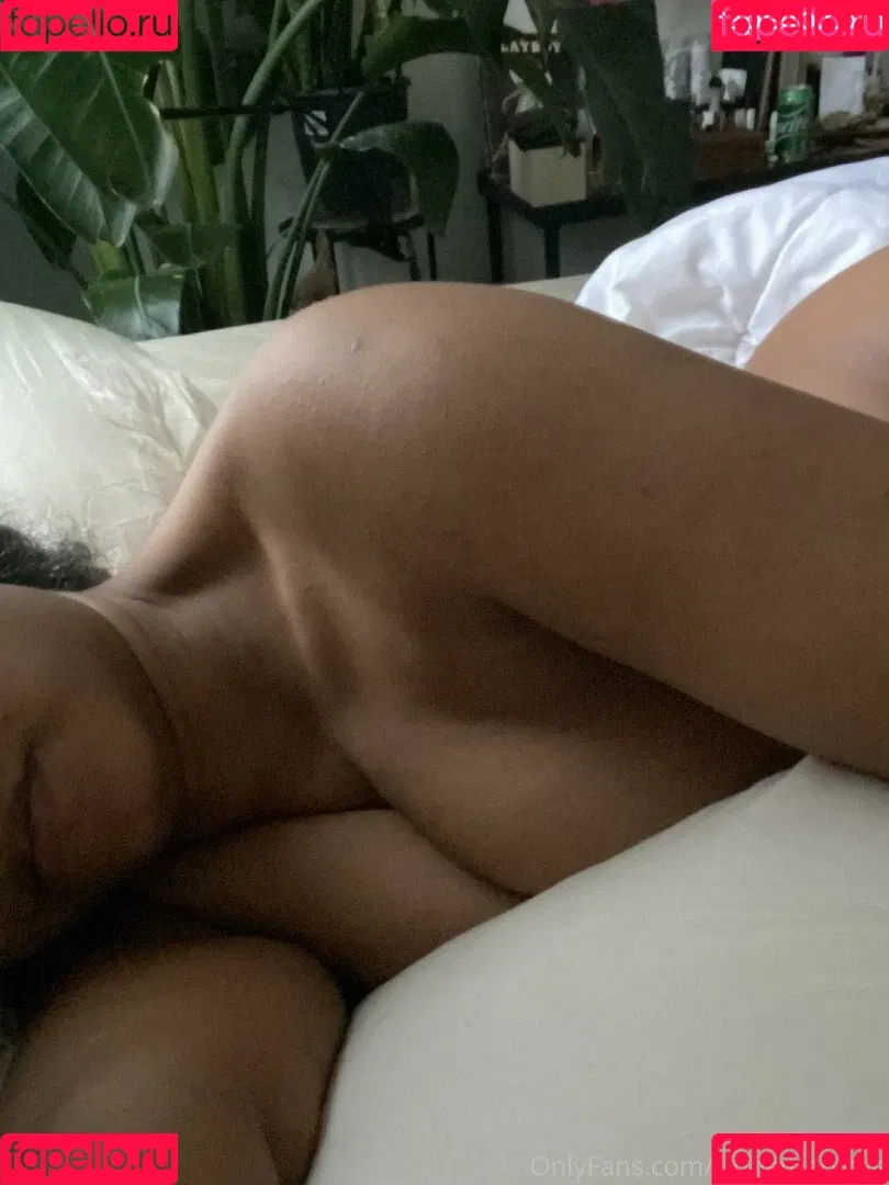 Sinnamon Love Onlyfans Photo Gallery 