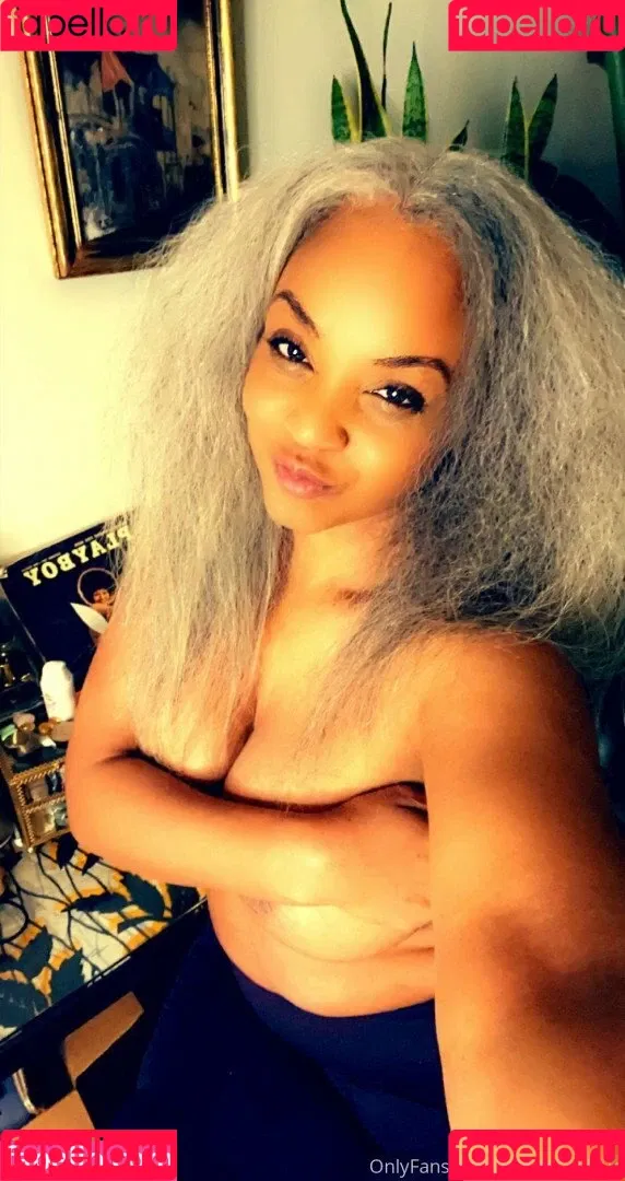 Sinnamon Love Onlyfans Photo Gallery 