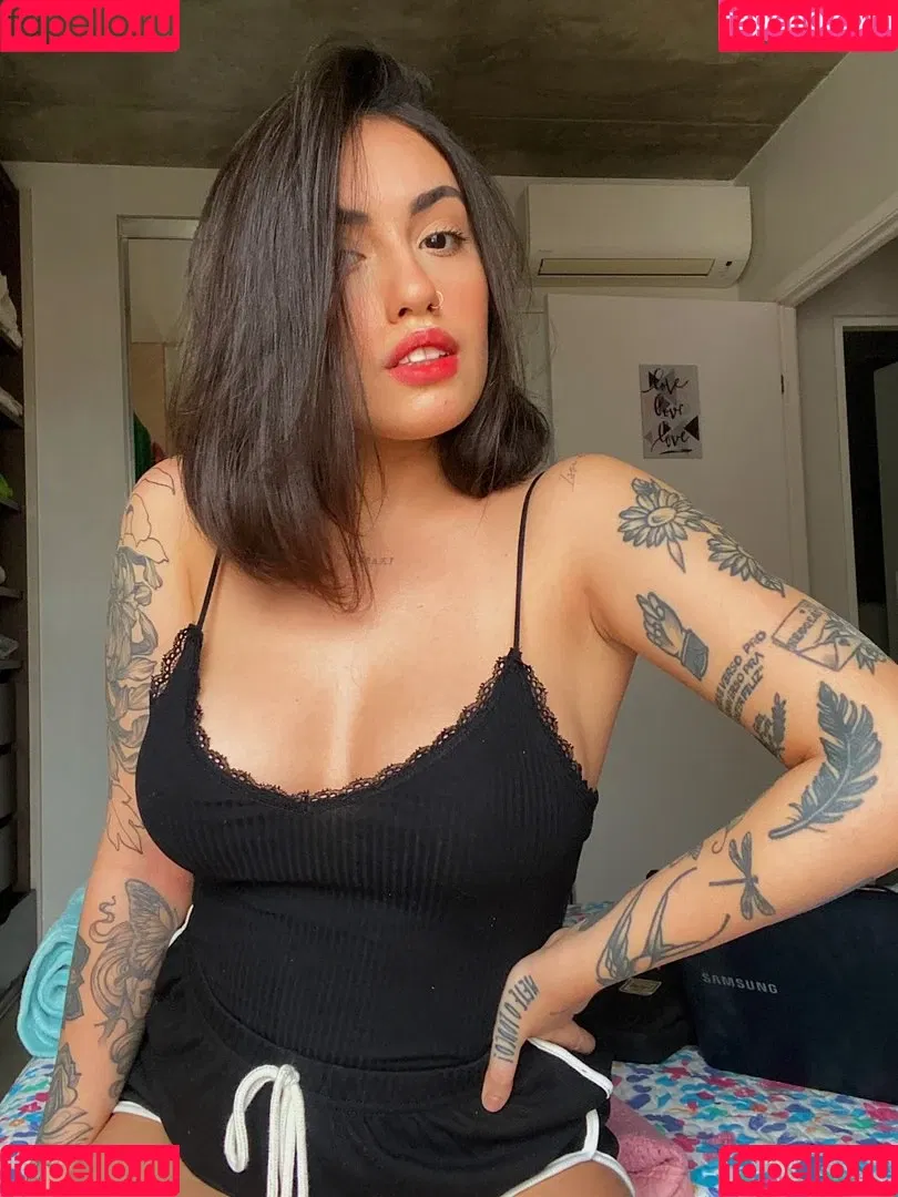 Vitoria Marcilio Onlyfans Photo Gallery 