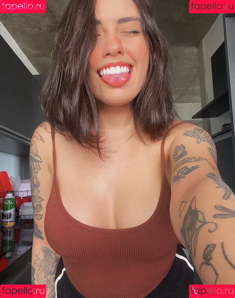 Vitoria Marcilio Onlyfans Photo Gallery 