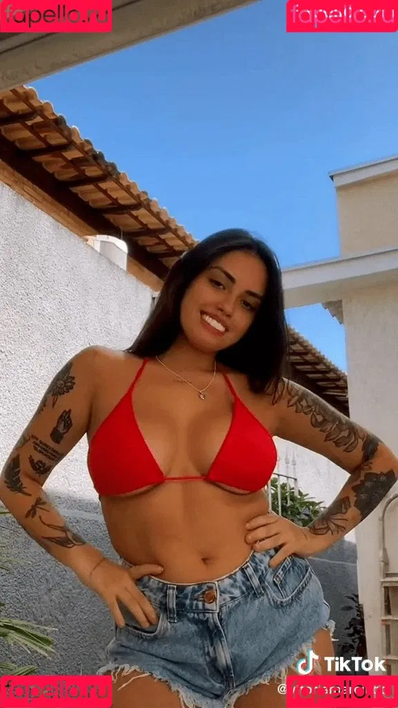 Vitoria Marcilio Onlyfans Photo Gallery 