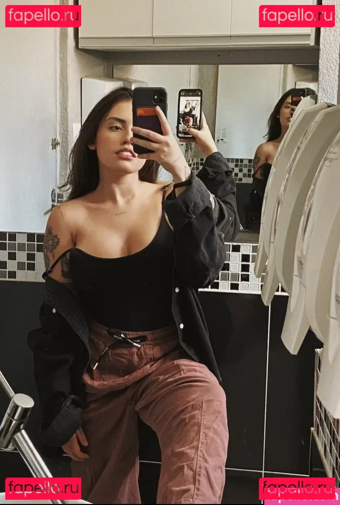 Vitoria Marcilio Onlyfans Photo Gallery 