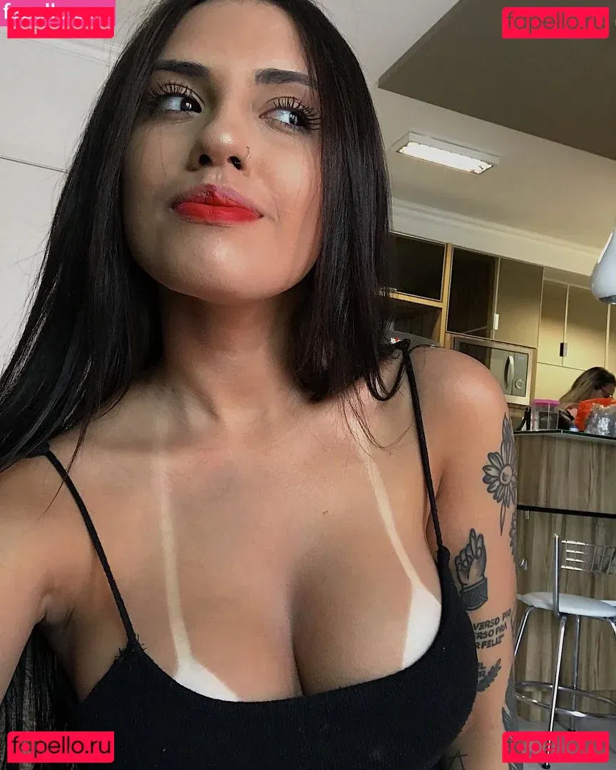 Vitoria Marcilio Onlyfans Photo Gallery 