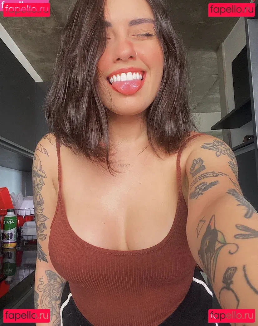 Vitoria Marcilio Onlyfans Photo Gallery 