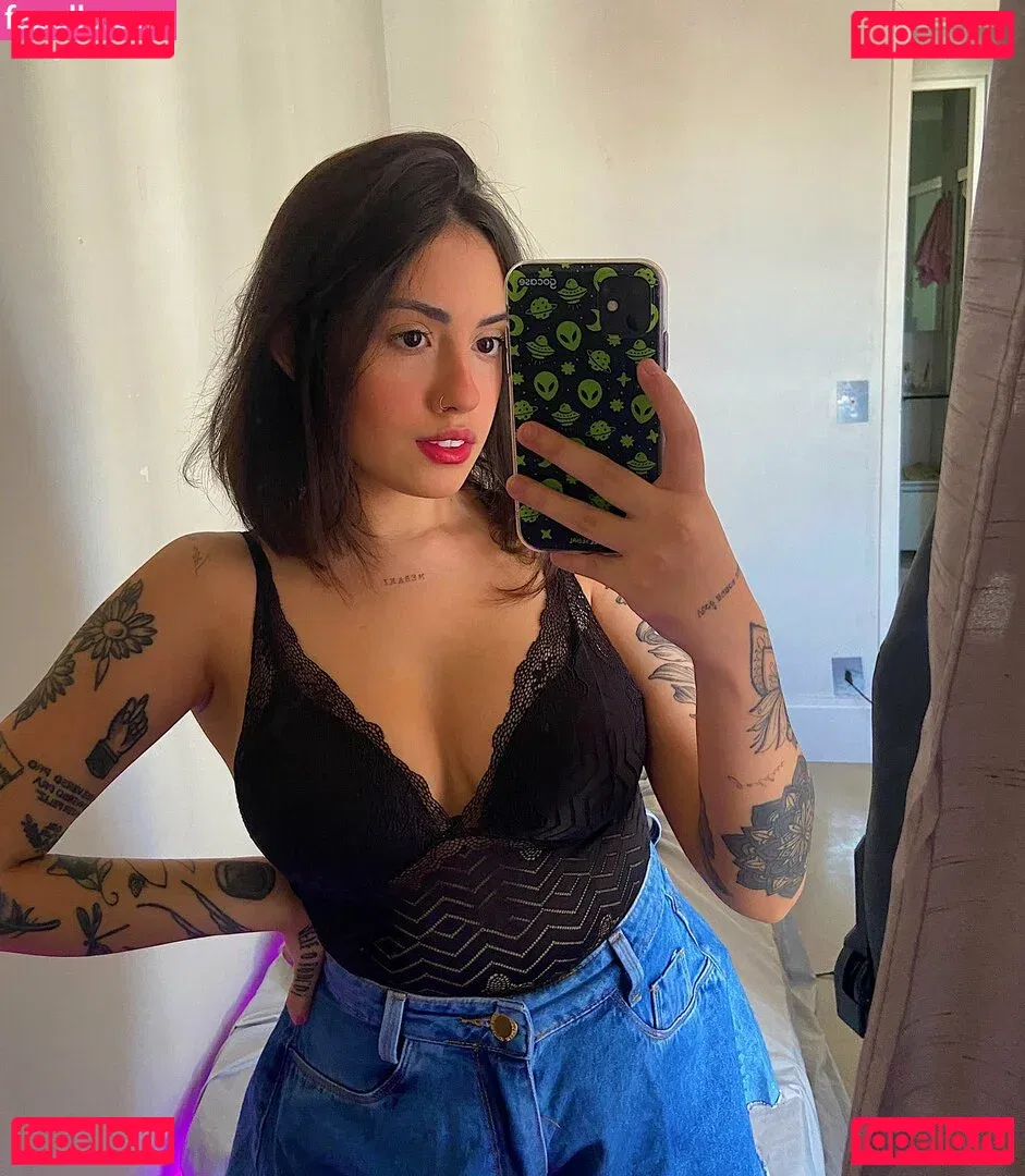 Vitoria Marcilio Onlyfans Photo Gallery 