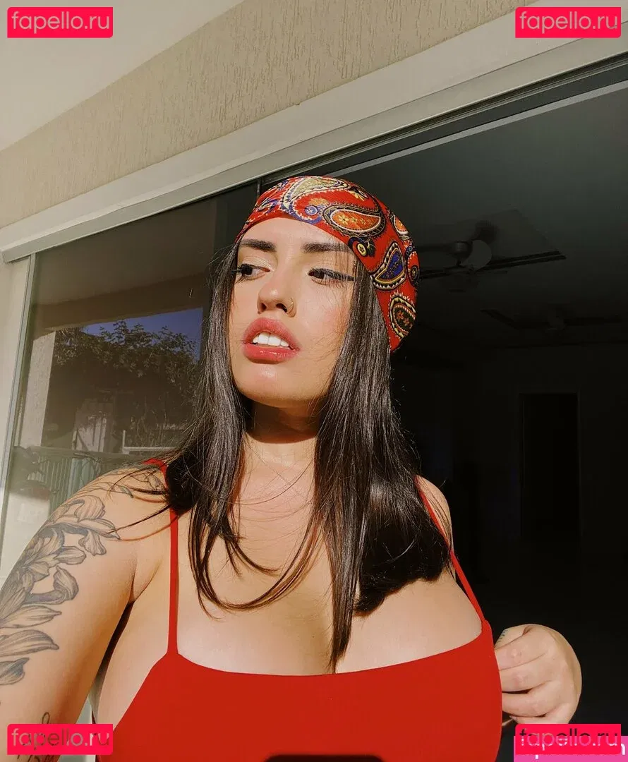 Vitoria Marcilio Onlyfans Photo Gallery 