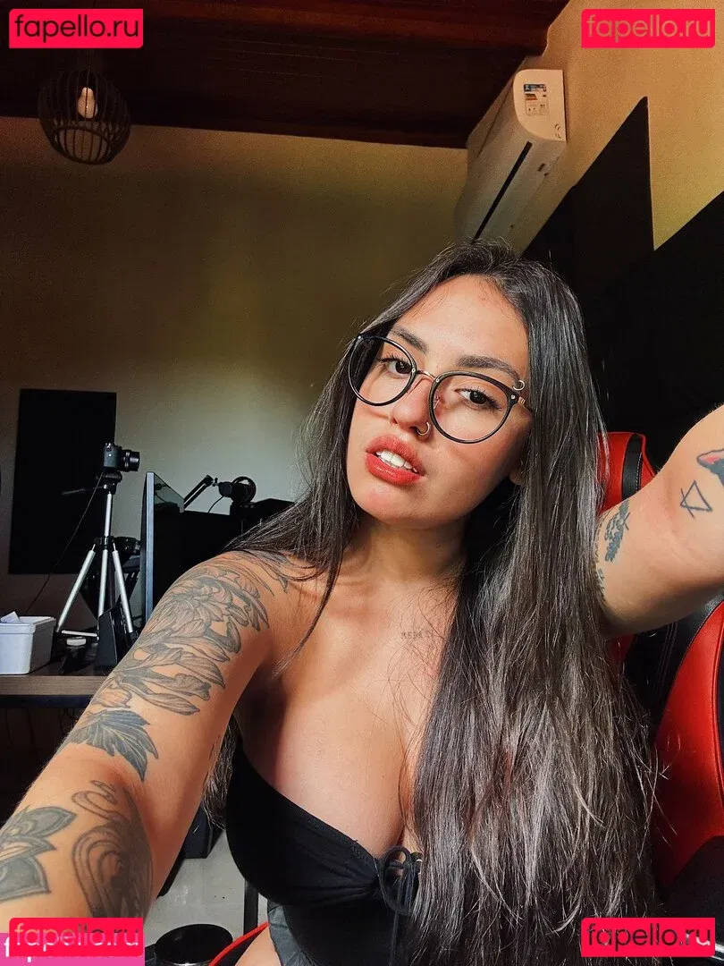 Vitoria Marcilio Onlyfans Photo Gallery 