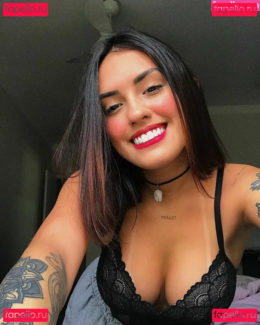 Vitoria Marcilio Onlyfans Photo Gallery 