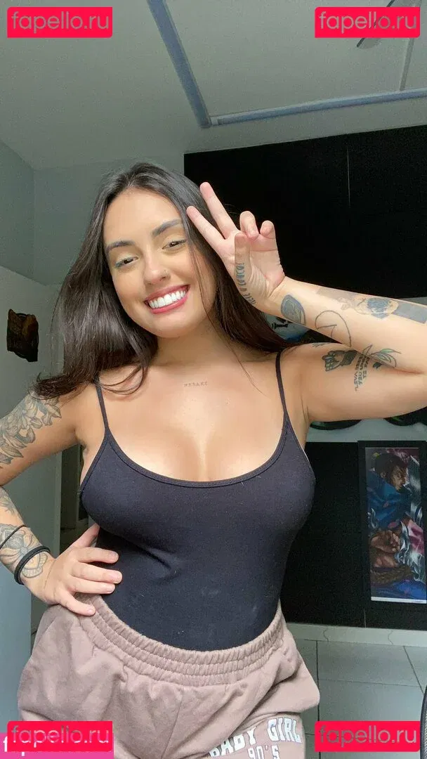 Vitoria Marcilio Onlyfans Photo Gallery 