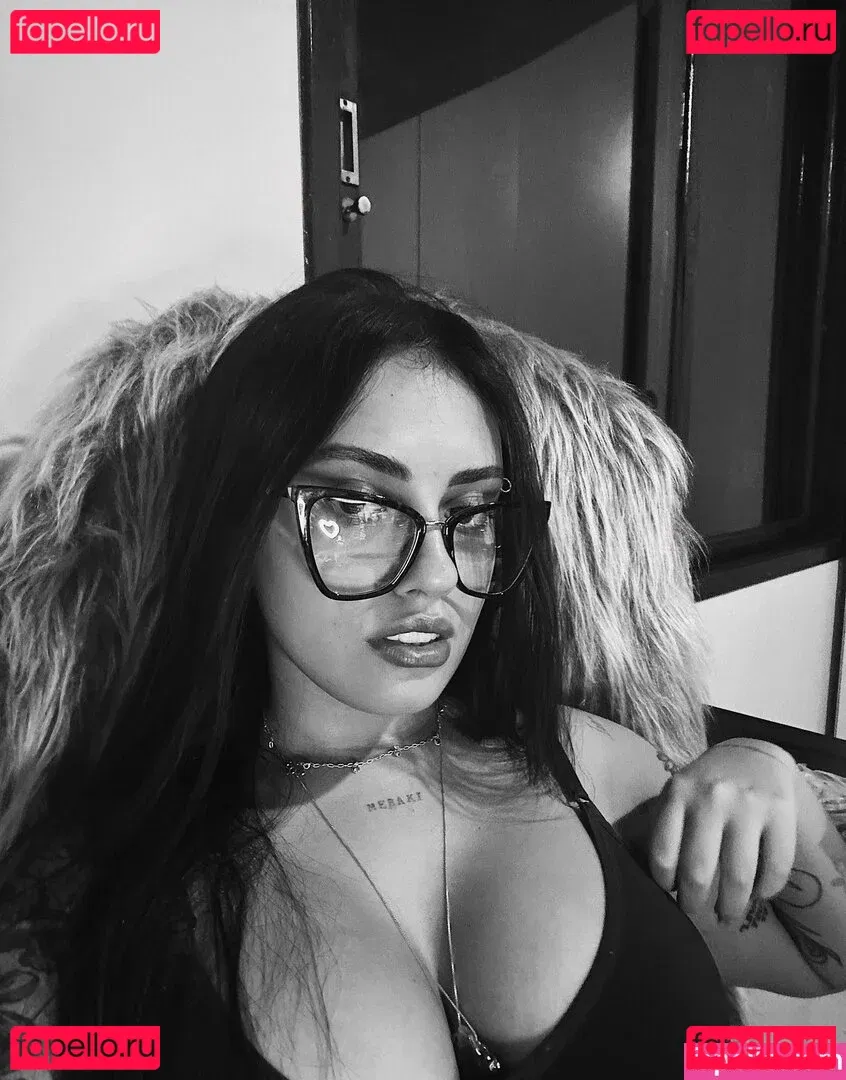 Vitoria Marcilio Onlyfans Photo Gallery 