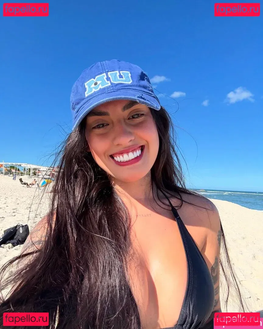 Vitoria Marcilio Onlyfans Photo Gallery 