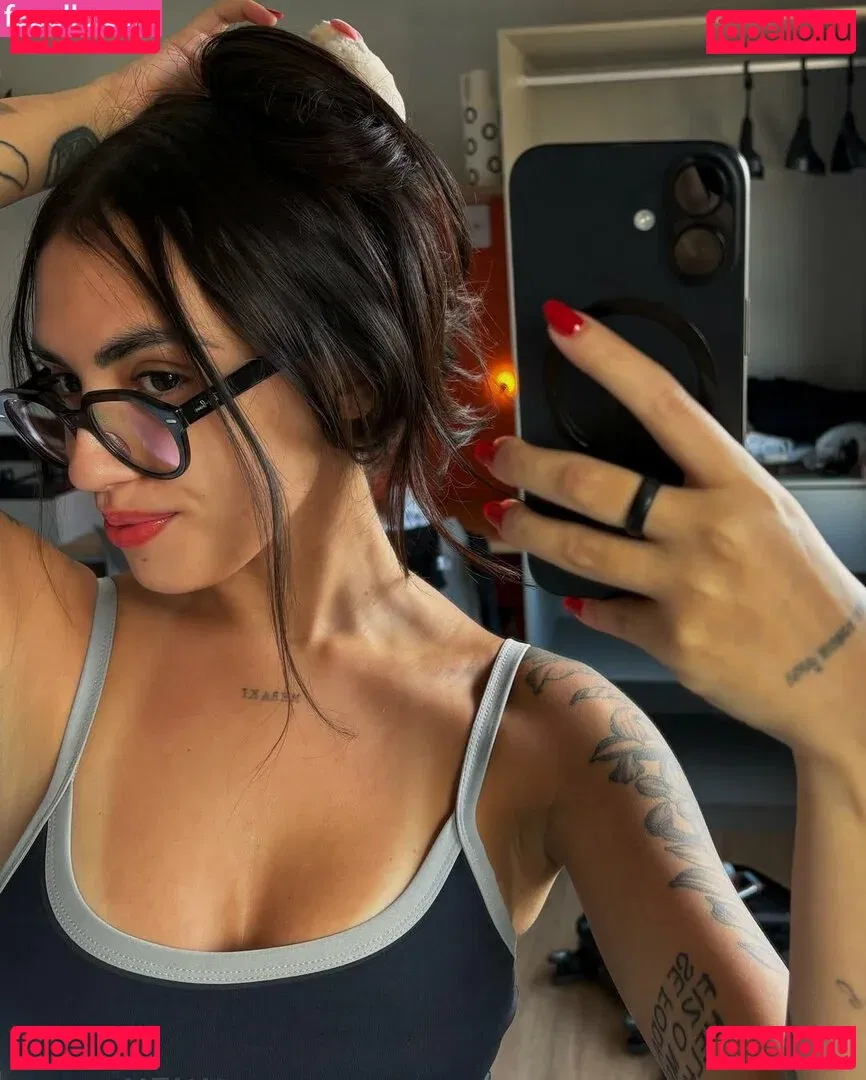 Vitoria Marcilio Onlyfans Photo Gallery 