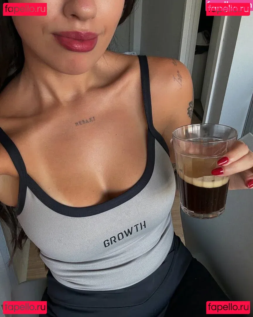 Vitoria Marcilio Onlyfans Photo Gallery 