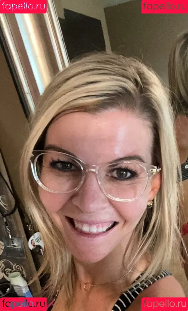 Fitwife1983 Onlyfans Photo Gallery 