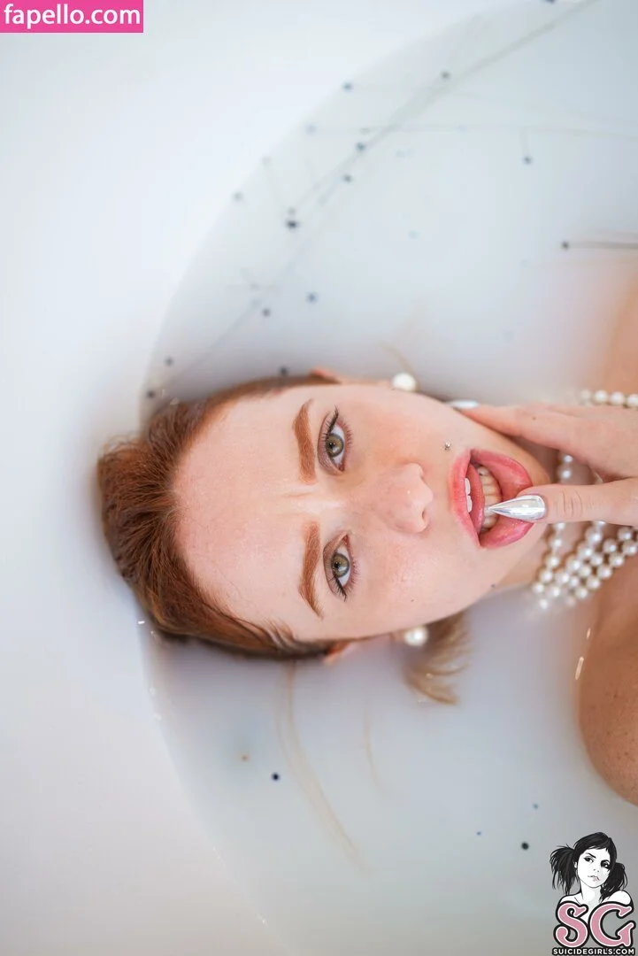 Lilvickysg Onlyfans Photo Gallery 