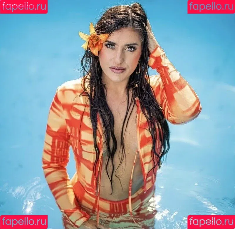 Amanda Chilelli Onlyfans Photo Gallery 