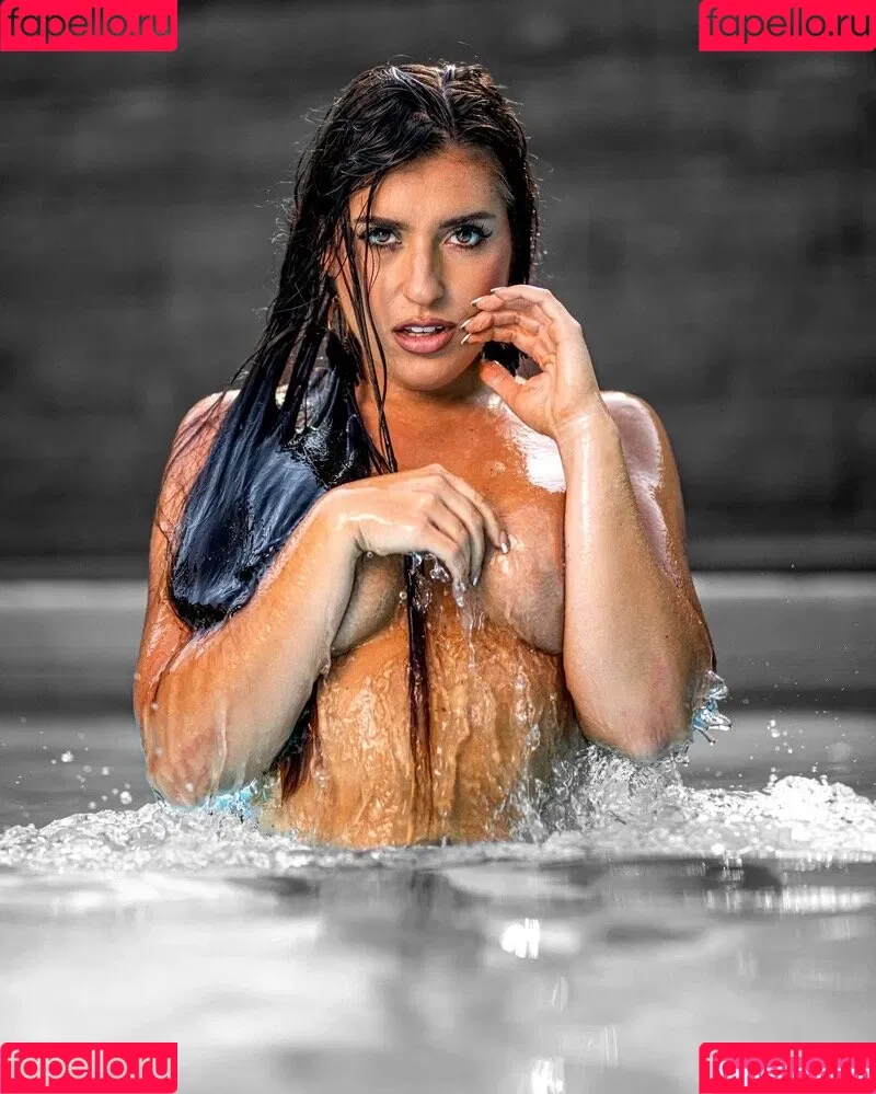 Amanda Chilelli Onlyfans Photo Gallery 