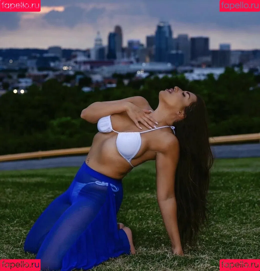Amanda Chilelli Onlyfans Photo Gallery 