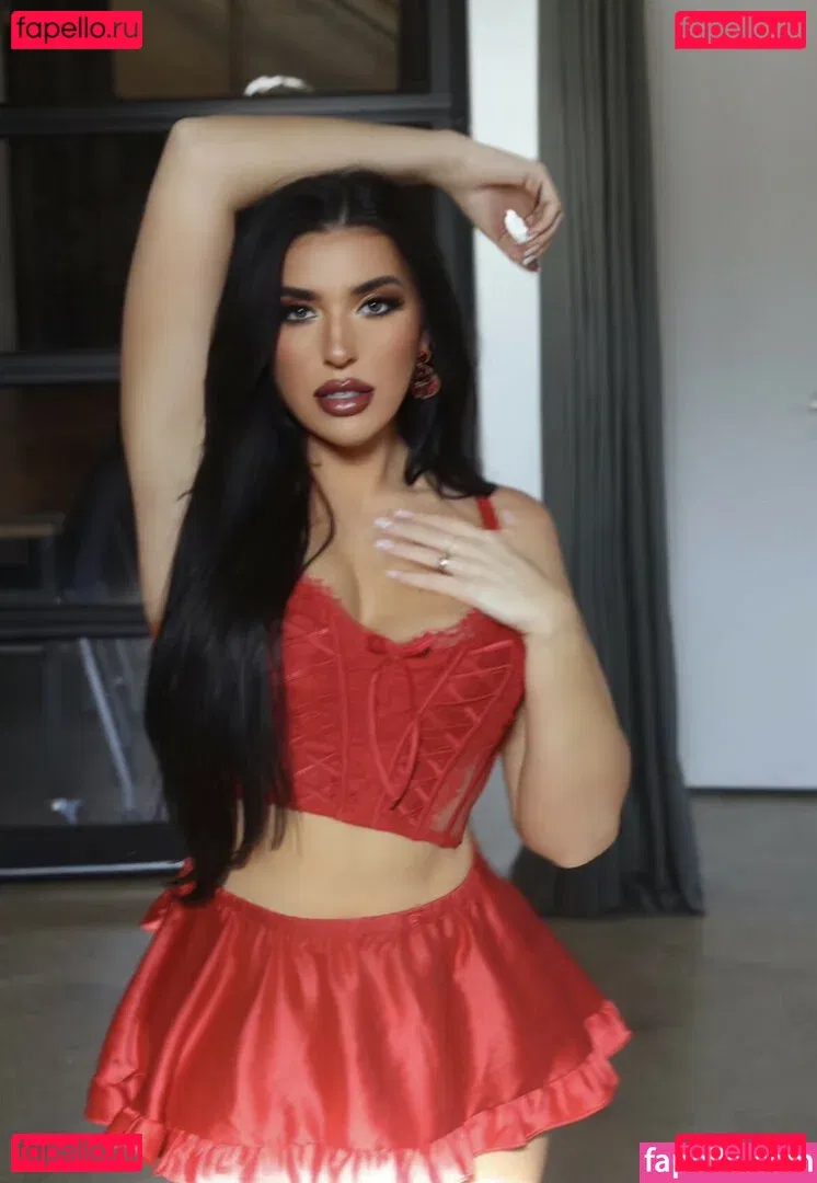 Amanda Chilelli Onlyfans Photo Gallery 