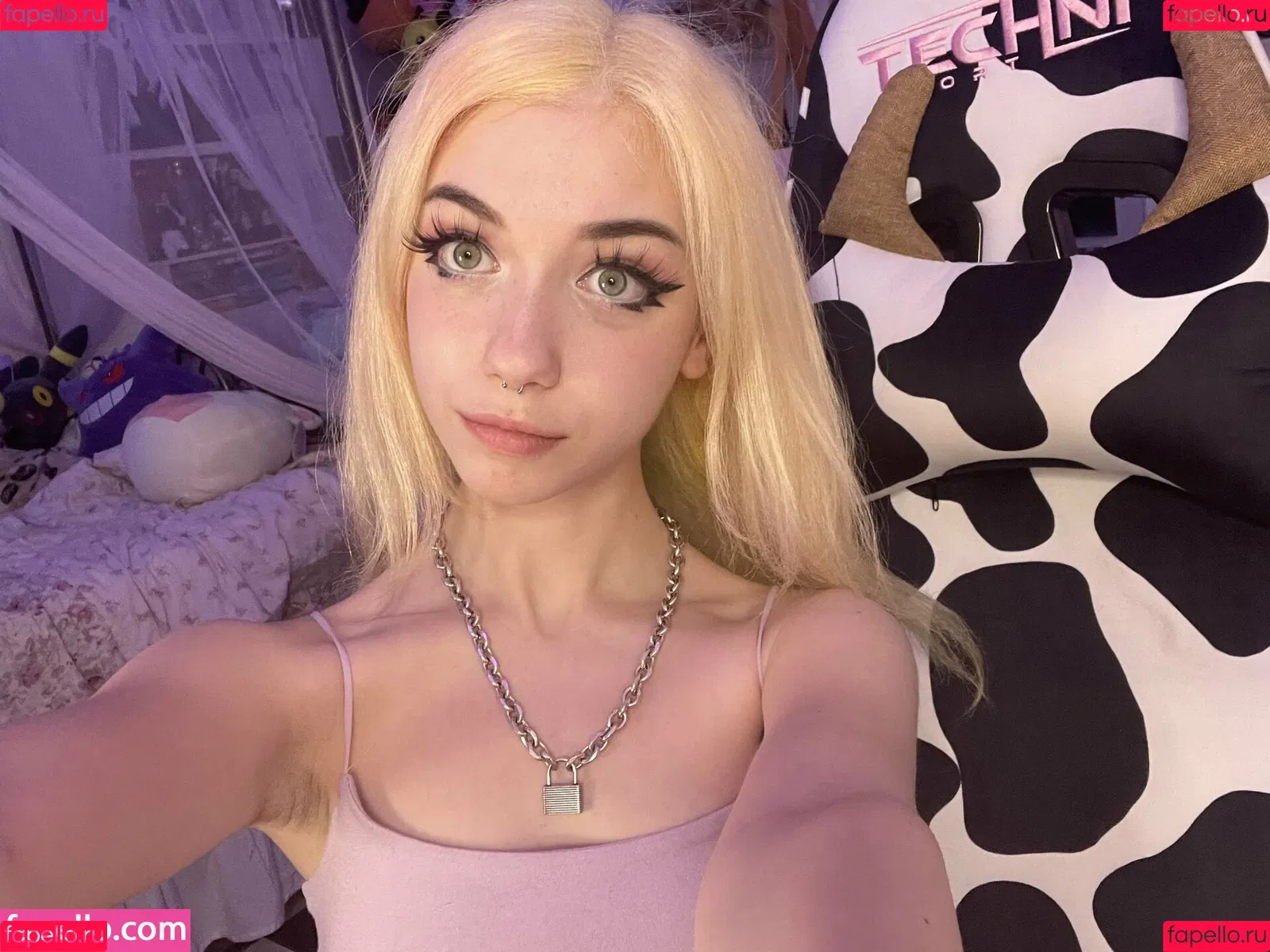 Iluvmeww Onlyfans Photo Gallery 