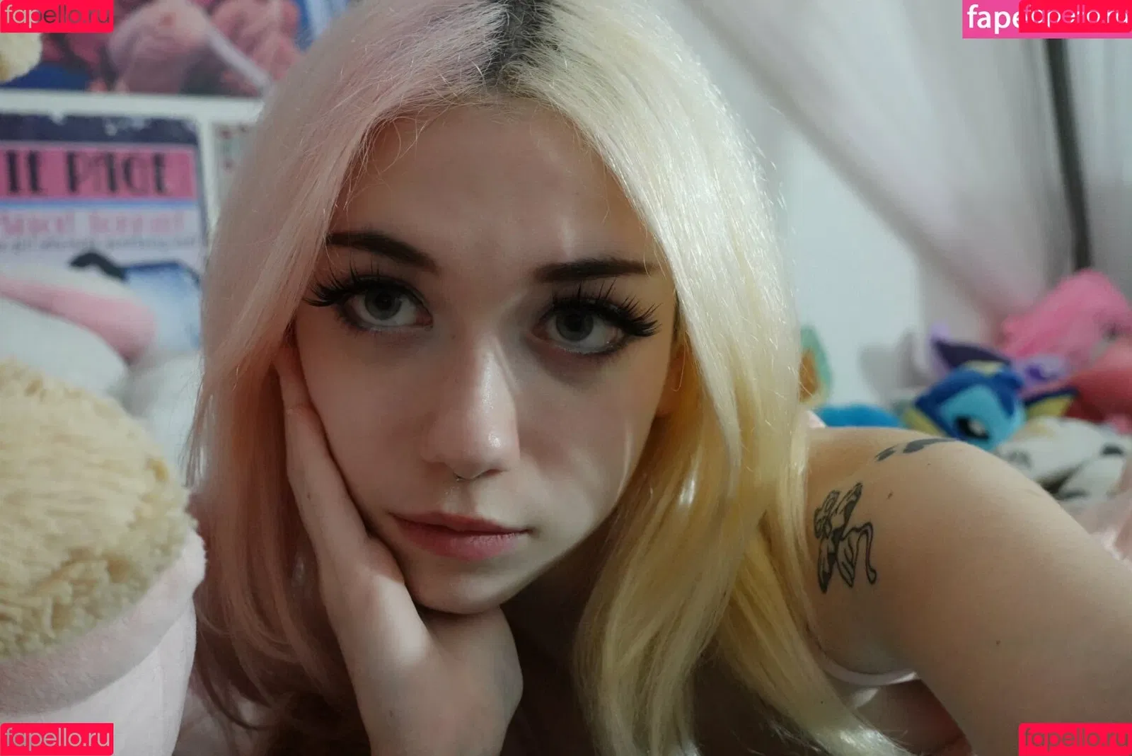 Iluvmeww Onlyfans Photo Gallery 