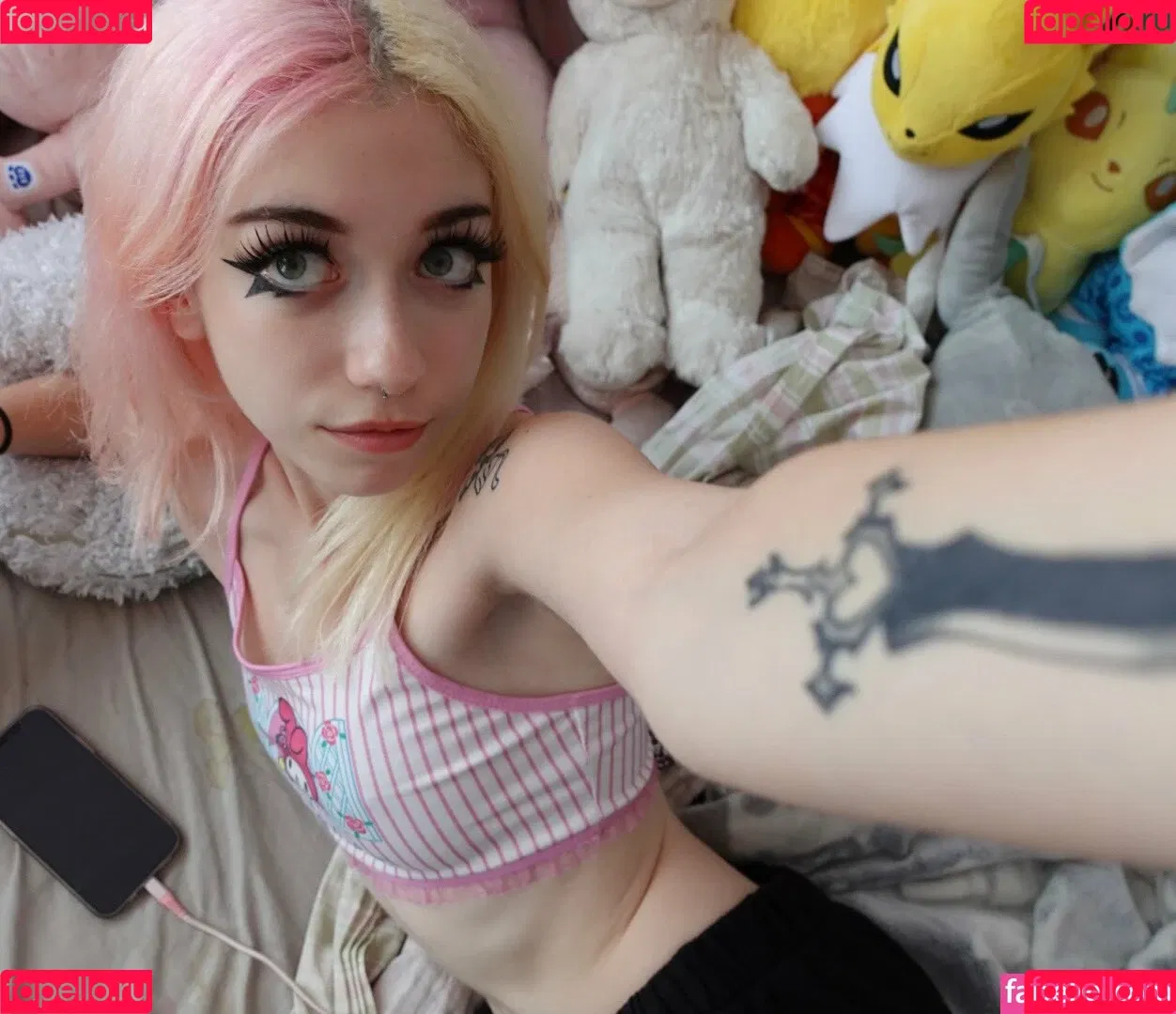 Iluvmeww Onlyfans Photo Gallery 