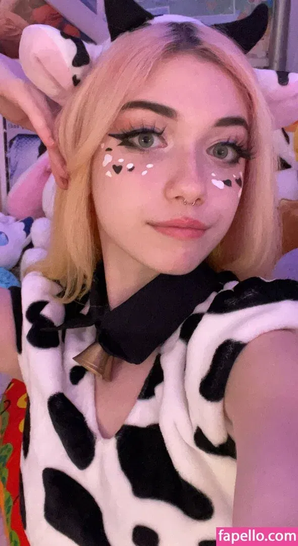 Iluvmeww Onlyfans Photo Gallery 