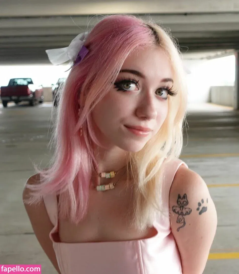 Iluvmeww Onlyfans Photo Gallery 