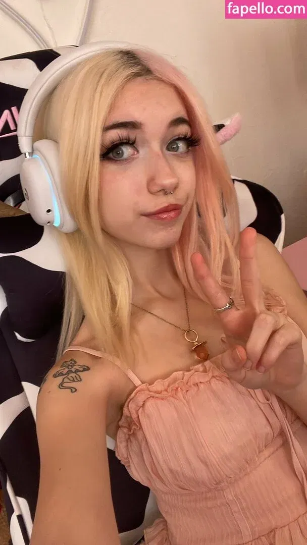 Iluvmeww Onlyfans Photo Gallery 