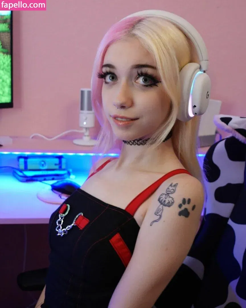 Iluvmeww Onlyfans Photo Gallery 