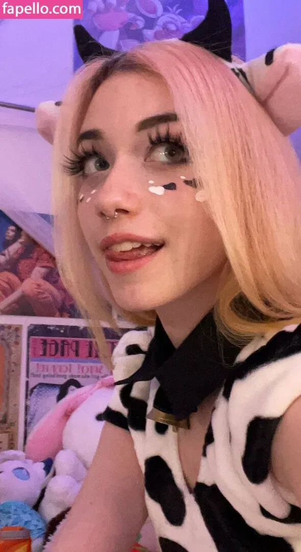 Iluvmeww Onlyfans Photo Gallery 