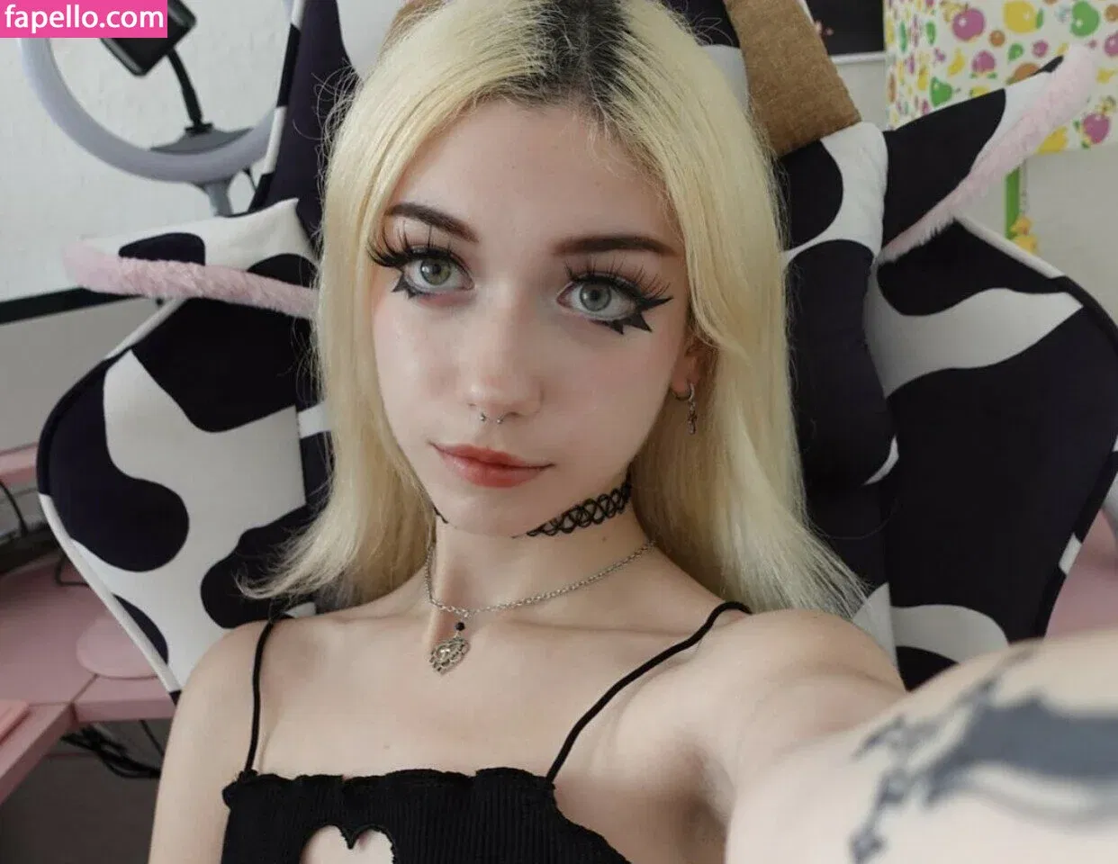 Iluvmeww Onlyfans Photo Gallery 