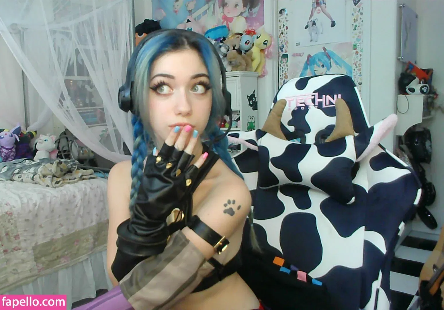 Iluvmeww Onlyfans Photo Gallery 