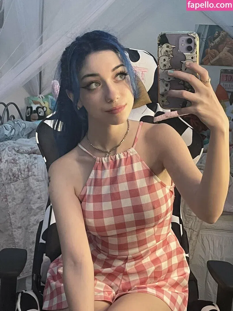 Iluvmeww Onlyfans Photo Gallery 