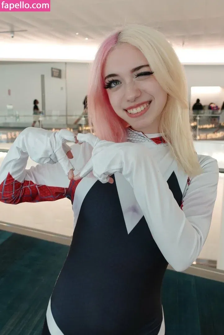 Iluvmeww Onlyfans Photo Gallery 