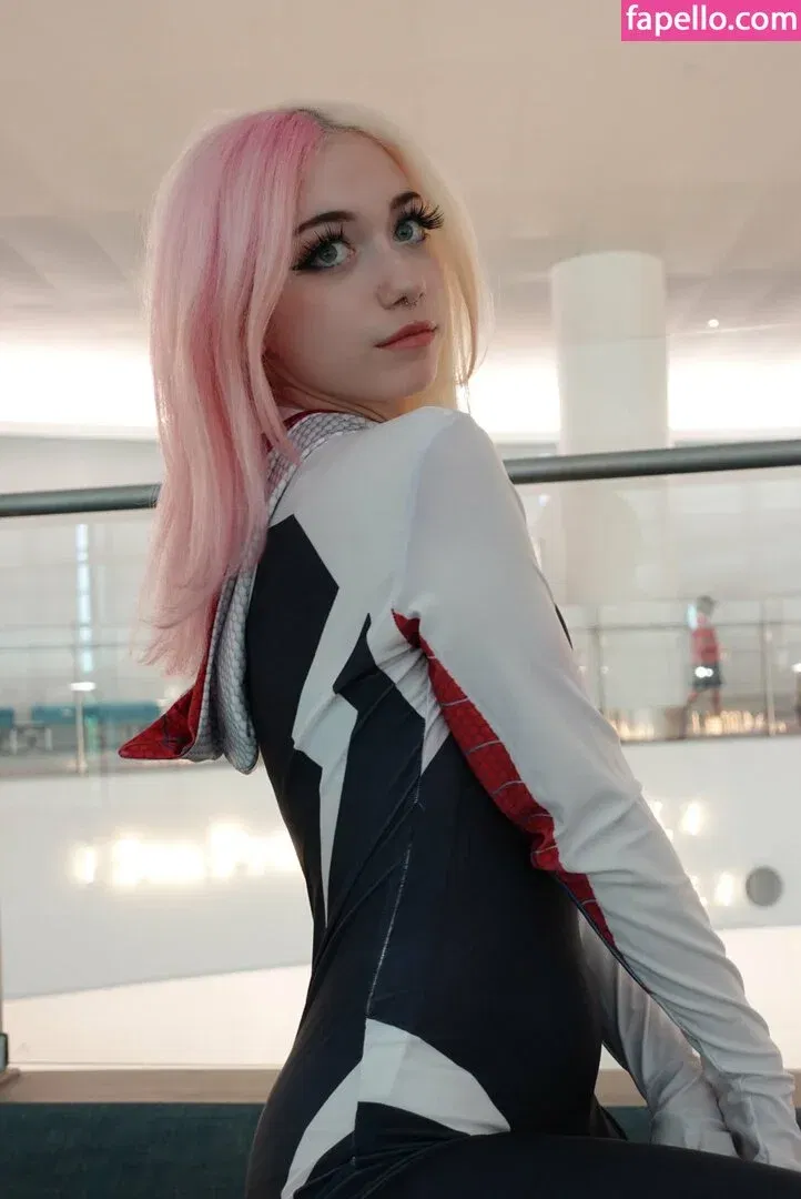 Iluvmeww Onlyfans Photo Gallery 