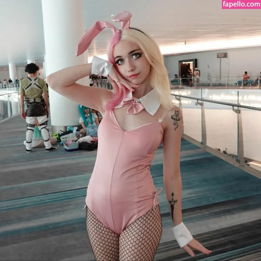 Iluvmeww Onlyfans Photo Gallery 